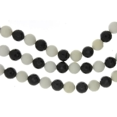 BLACK & WHITE ROUND FACETED 10 MM STRAND